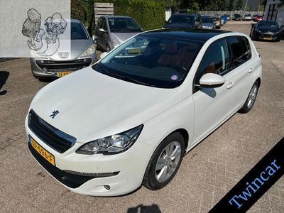 tweedehands Peugeot 308 CC 1.2 PureTech 110 5DRS E NAVI LEDER PANO LMV PDC NAP