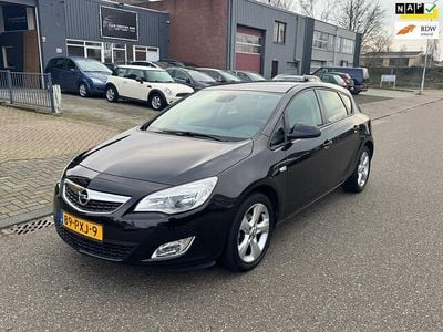 Occasion Opel Astra Edition 101 PK (74 kW) 2011 Zwart (metallic) Hatchback