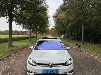 Wit Occasion 2017 VW Golf VII Comfortline Stationwagen | € 12.750 (Eerlijke prijs)