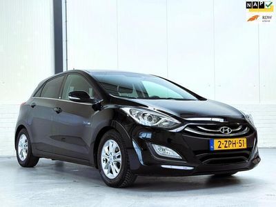 tweedehands Hyundai i30 1.6 GDI Go! NAVI|P.D.C.|CAMERA| DEALER O.H.