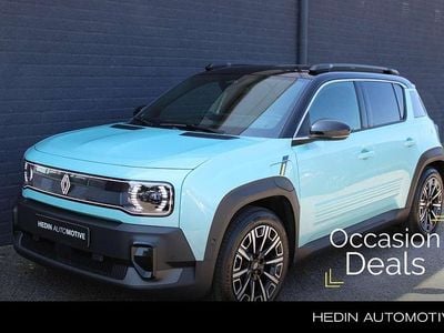 Blauw Nieuw 2025 Renault 4 E-Tech Iconic SUV | € 32.895 (Goede deal)