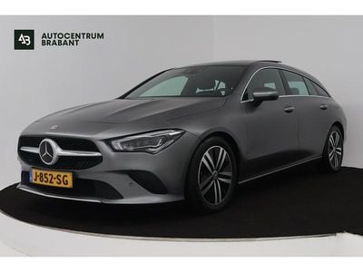Grijs Gebruikt 2020 Mercedes CLA200 Business Stationwagen | € 23.745 (Goede deal)