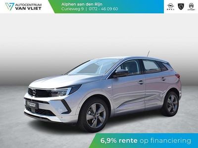 Grijs Occasion 2024 Opel Grandland X Edition SUV | € 27.445 (Eerlijke prijs)