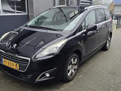 Occasion Peugeot 5008 Style 131 PK (96 kW) 2016 Zwart MPV
