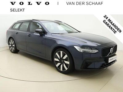 Blauw (metallic) Gebruikt 2024 Volvo V90 Ultra Stationwagen | € 46.800 (Iets duurder)