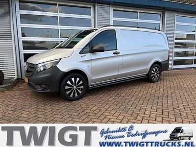 Zilver Gebruikt 2022 Mercedes e-Vito MPV | € 22.950 (Eerlijke prijs)