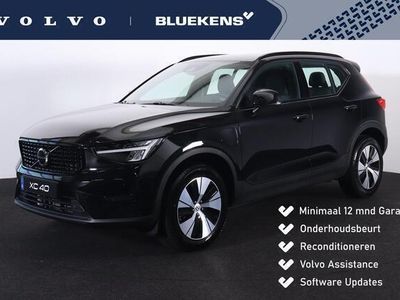 tweedehands Volvo XC40 T5 Recharge Plus Dark - IntelliSafe Assist - Harman/Kardon audio - Parkeercamera achter - Verwarmde voorstoelen & stuur - Parkeersensoren voor & achter - Elektr. bedienb. voorstoelen met links geheugen - Draadloze tel. lader - 18' LMV