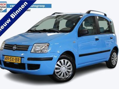 tweedehands Fiat Panda 1.2 Dynamic | Nieuwe distributie | 100% onderhouden | Bluetooth | City steering | Trekhaak | Zeer nette en zuinige auto! |