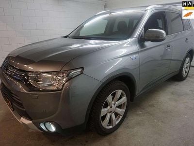 Mitsubishi Outlander P-HEV