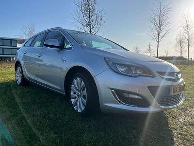 Zilver Occasion 2012 Opel Astra Sport Stationwagen | € 4.495 (Eerlijke prijs)