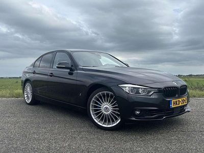 BMW 330e