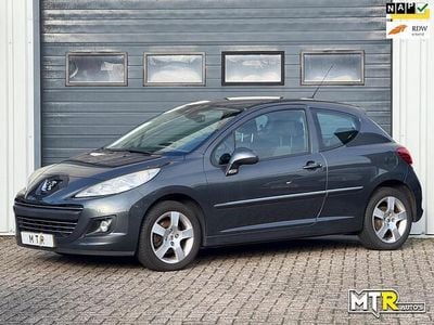 Grijs (metallic) Occasion 2010 Peugeot 207 Hatchback | € 1.950 (Goede deal)