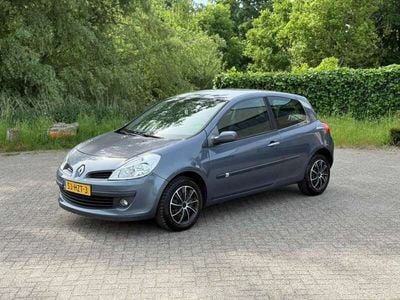 Renault Clio II