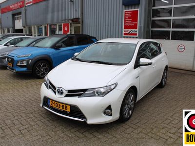 Toyota Auris Hybrid