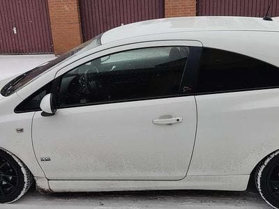 Wit Gebruikt 2010 Opel Corsa Sport Hatchback | € 1.150