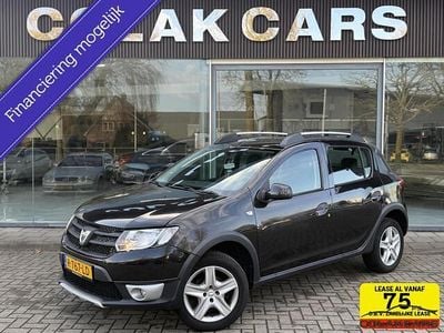 Zwart Occasion 2016 Dacia Sandero Lauréate Hatchback | € 5.500 (Eerlijke prijs)