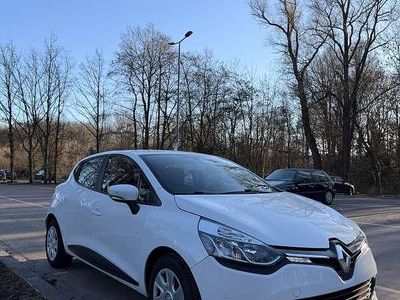 Gebruikt 2013 Renault Clio IV Dynamique Sedan | € 4.600 (Eerlijke prijs)