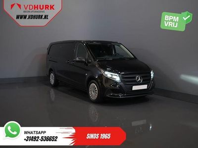 Zwart (metallic) Occasion 2024 Mercedes Vito Van | € 46.944 (Eerlijke prijs)