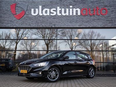 Zwart Occasion 2020 Ford Focus Business Edition Hatchback | € 13.850 (Iets duurder)