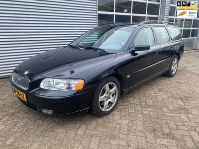 Occasion Volvo V70 185 PK (136 kW) 2006 Zwart, metallic lak Stationwagen