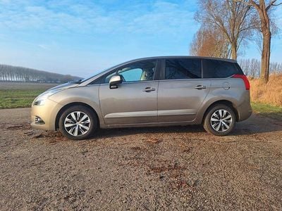 Occasion 2013 Peugeot 5008 MPV | € 3.750 (Eerlijke prijs)
