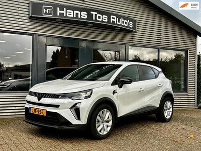 Wit Occasion 2025 Renault Captur Techno SUV | € 27.250 (Goede deal)