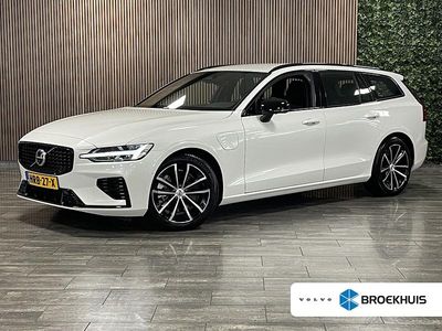 Wit Occasion 2025 Volvo V60 Plus Stationwagen | € 46.895 (Eerlijke prijs)
