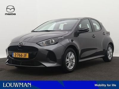 Grijs metallic Occasion 2024 Mazda 2 Center-Line Hatchback | € 20.950 (Eerlijke prijs)