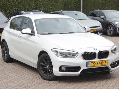 tweedehands BMW 118 1-SERIE i Corporate Lease Exe. / Leder / Navigatie / Parkeerhulp V+A / Cruise Control