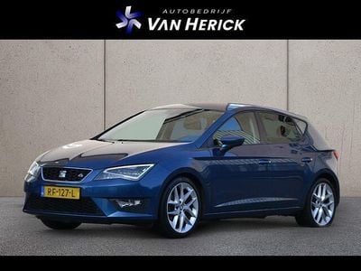 Blauw Occasion 2016 Seat Leon FR Hatchback | € 12.745 (Eerlijke prijs)