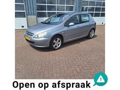 Occasion Peugeot 307 Griffe 109 PK (80 kW) 2004 Grijs Hatchback