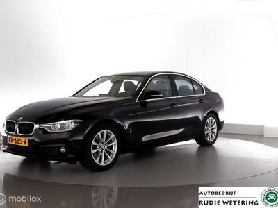 BMW 330e