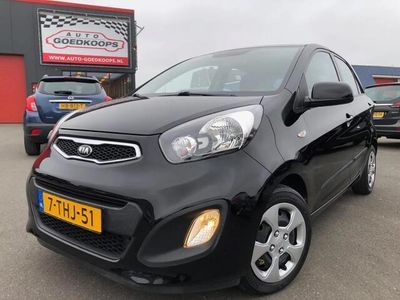 tweedehands Kia Picanto 1.2 CVVT BusinessLine AC,NAV,CV+A,ER,NAP. 7350.- euro