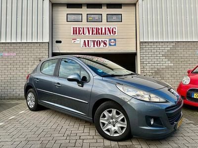 Grijs Occasion 2011 Peugeot 207 Access Hatchback | € 1.899 (Eerlijke prijs)
