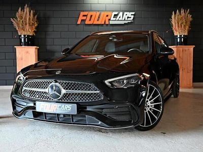 Zwart, metallic lak Occasion 2021 Mercedes C200 AMG line Stationwagen | € 42.250 (Duur)
