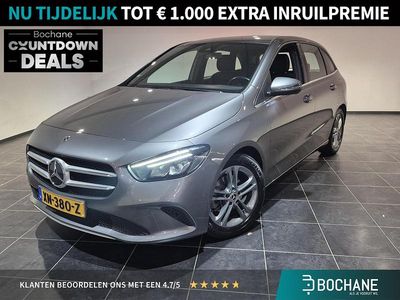 Grijs Gebruikt 2019 Mercedes B180 Business MPV | € 20.695 (Goede deal)