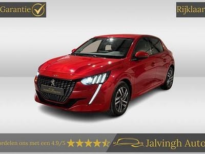 Rood Occasion 2020 Peugeot 208 Allure Hatchback | € 12.490 (Iets duurder)