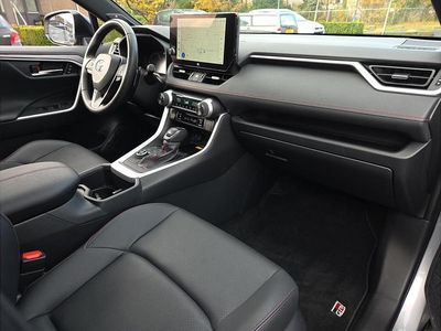 Grijs Gebruikt 2024 Toyota RAV4 Hybrid Plus SUV | € 57.950