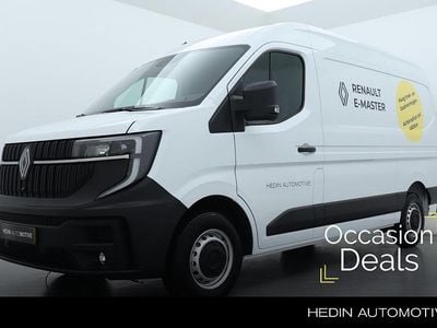 Wit Occasion 2025 Renault Master Van | € 54.360