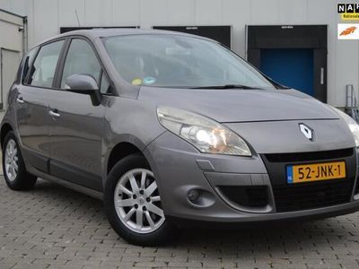 tweedehands Renault Scénic III 2.0 Expression Automaat Navi PDC Camera NAP!