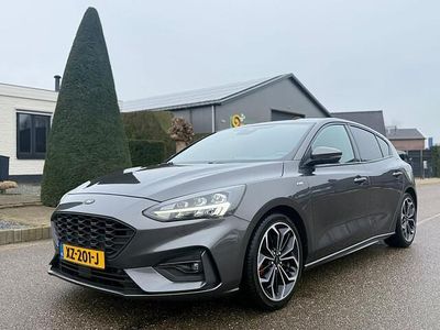 Grijs Occasion 2019 Ford Focus Business Edition Hatchback | € 8.450