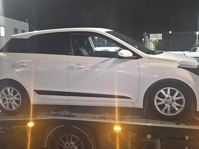 Wit Gebruikt 2016 Hyundai i20 Passion Hatchback | € 10.750 (Eerlijke prijs)