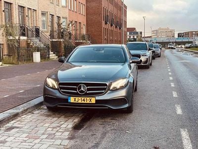 Mercedes E200