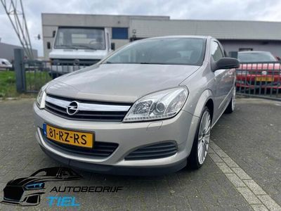 tweedehands Opel Astra GTC 1.6 Enjoy
