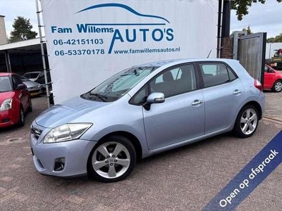 Toyota Auris Hybrid
