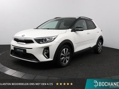 Wit Occasion 2021 Kia Stonic Plus SUV | € 17.395 (Goede deal)