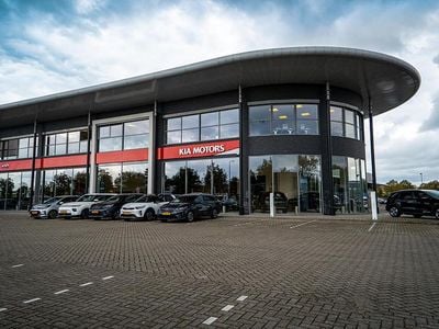 Occasion Kia Stonic GT-Line 101 PK (74 kW) 2025 Grijs SUV