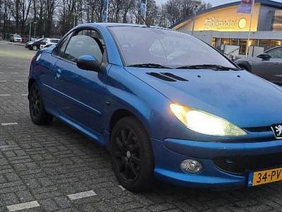 Gebruikt 2004 Peugeot 206 CC Cabriolet | € 1.400 (Eerlijke prijs)