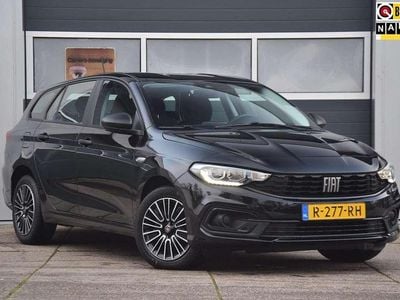Zwart Occasion 2022 Fiat Tipo Street Stationwagen | € 19.990 (Iets duurder)
