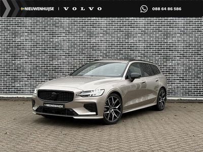 Grijs Occasion 2025 Volvo V60 Plus Stationwagen | € 45.899 (Iets duurder)